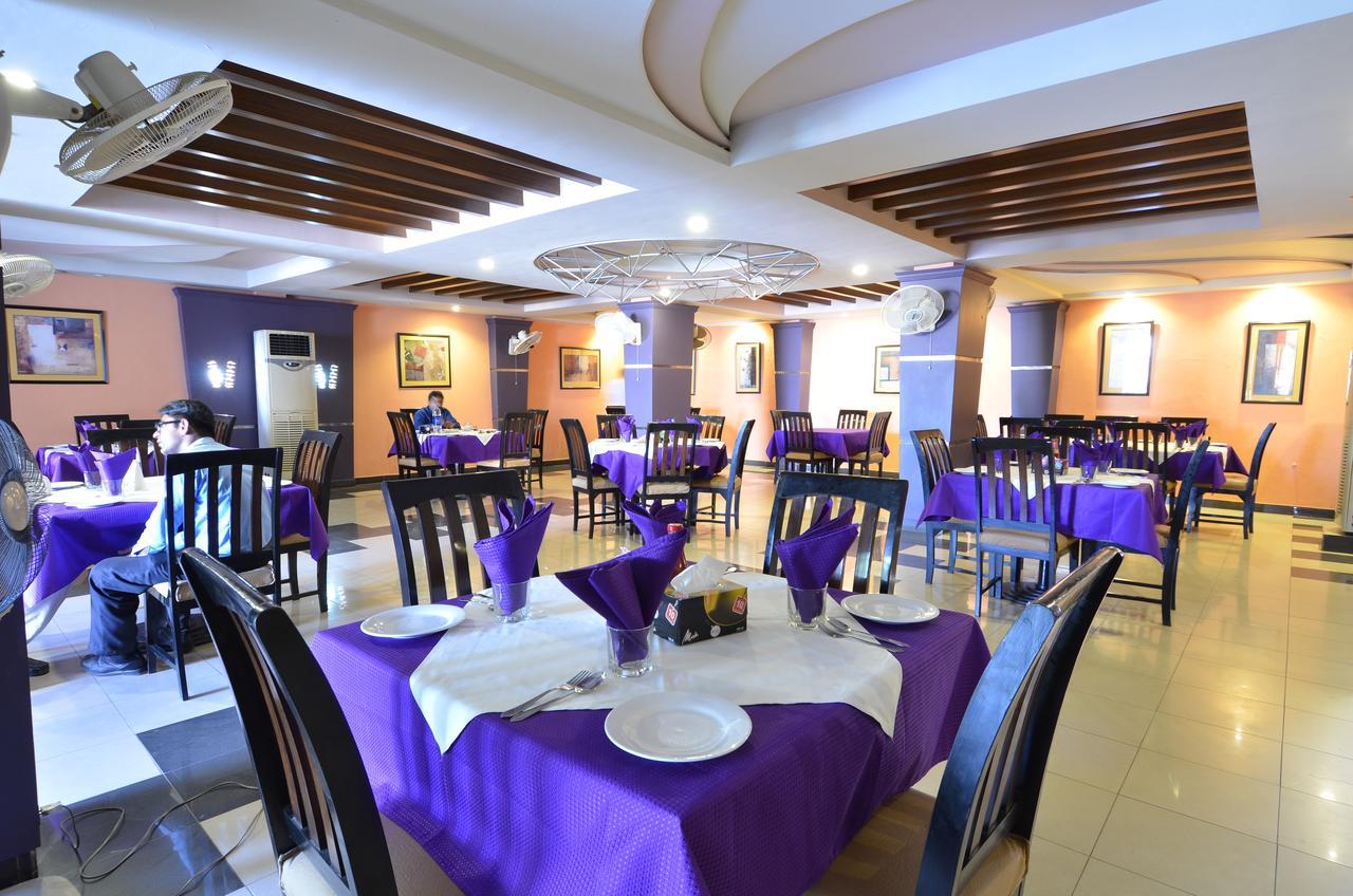 Pak Continental Hotel Bahawalpur Exterior photo